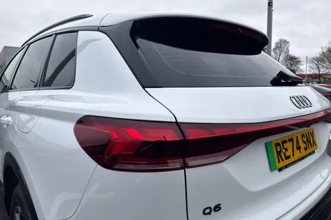 RE74SNX Audi Q6 E-Tron Q6 SUV Sport e-tron performance  225,00 kW Thumbnail #9