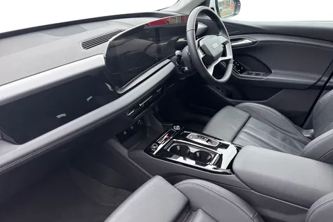 RE74SNX Audi Q6 E-Tron Q6 SUV Sport e-tron performance  225,00 kW Thumbnail #16