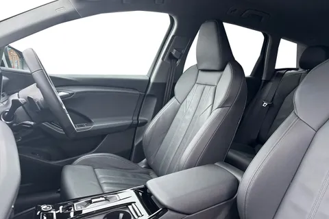 RE74SNX Audi Q6 E-Tron Q6 SUV Sport e-tron performance  225,00 kW Thumbnail #17