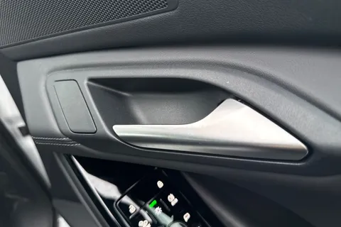 RE74SNX Audi Q6 E-Tron Q6 SUV Sport e-tron performance  225,00 kW Thumbnail #22