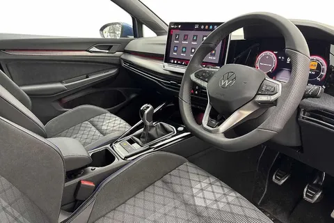 KN75XNM Volkswagen Golf 1.5 TSI 150 R-Line 5dr **PAN ROOF + WINTER PACK + LED MATRIX** Thumbnail #6