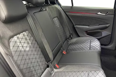 KN75XNM Volkswagen Golf 1.5 TSI 150 R-Line 5dr **PAN ROOF + WINTER PACK + LED MATRIX** Thumbnail #9