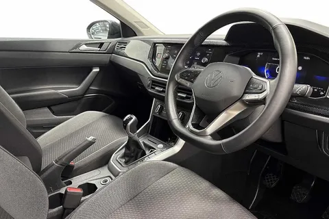 GF25VMW Volkswagen Taigo 1.0 TSI Match 5dr Thumbnail #6