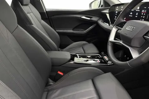 KM75VXR Audi Q6 E-Tron Q6 SUV Sport e-tron 185,00 kW Thumbnail #11