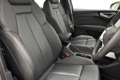 11 of 13 for Audi Q4 e-tron Q4 Sportback Sport 40 e-tron 150,00 kW