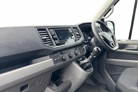 DE24XBO Volkswagen Crafter 2.0 TDI 140PS Commerce Plus High Roof Van Thumbnail #2