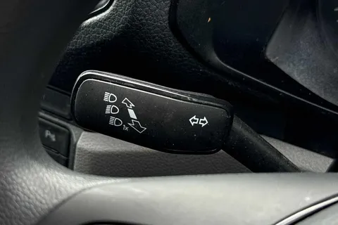 DE24XBO Volkswagen Crafter 2.0 TDI 140PS Commerce Plus High Roof Van Thumbnail #36