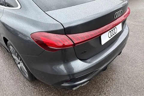 Audi A5 2.0 TDI S line Saloon S Tronic Euro 6 (s/s) 5dr Thumbnail #8