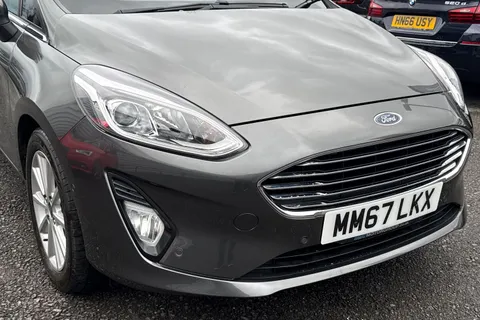 9 of 53 for Ford Fiesta 1.0T EcoBoost Titanium Euro 6 (s/s) 3dr