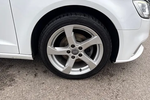 DL68OJW Audi A3 Sport 30 TFSI 116 PS 6-speed Thumbnail #13