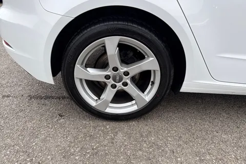 DL68OJW Audi A3 Sport 30 TFSI 116 PS 6-speed Thumbnail #14