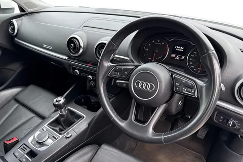 DL68OJW Audi A3 Sport 30 TFSI 116 PS 6-speed Thumbnail #19