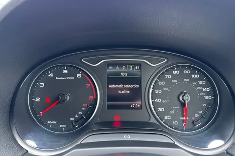 DL68OJW Audi A3 Sport 30 TFSI 116 PS 6-speed Thumbnail #28