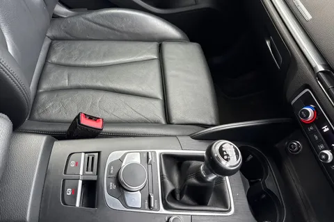 DL68OJW Audi A3 Sport 30 TFSI 116 PS 6-speed Thumbnail #46