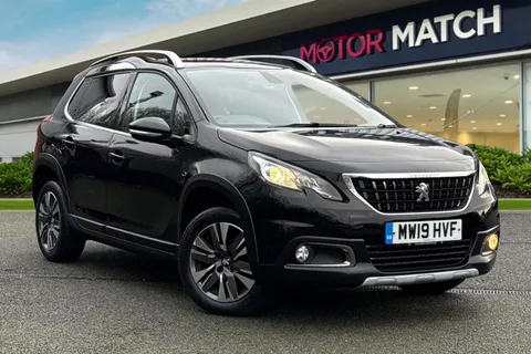 MW19HVF PEUGEOT 2008 1.2 PureTech Allure Premium Euro 6 (s/s) 5dr Thumbnail #2