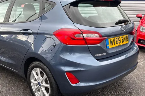 WV69BVB Ford Fiesta 1.0T EcoBoost Zetec Euro 6 (s/s) 5dr Thumbnail #8