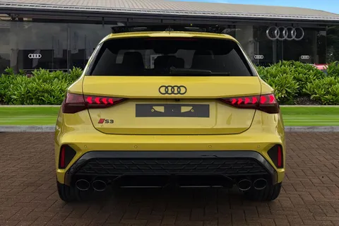  Audi S3 2.0 TFSI Black Edition Sportback S Tronic quattro Euro 6 (s/s) 5dr Thumbnail #5