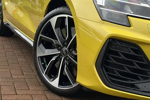  Audi S3 2.0 TFSI Black Edition Sportback S Tronic quattro Euro 6 (s/s) 5dr Thumbnail #26