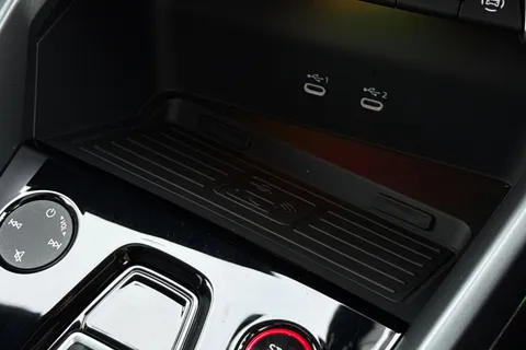  Audi S3 2.0 TFSI Black Edition Sportback S Tronic quattro Euro 6 (s/s) 5dr Thumbnail #43