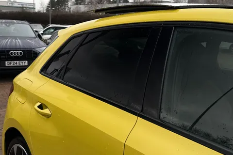  Audi S3 2.0 TFSI Black Edition Sportback S Tronic quattro Euro 6 (s/s) 5dr Thumbnail #52