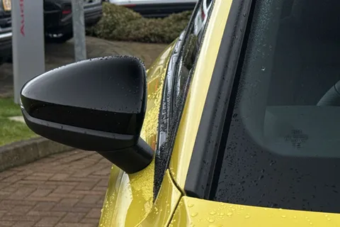  Audi S3 2.0 TFSI Black Edition Sportback S Tronic quattro Euro 6 (s/s) 5dr Thumbnail #54