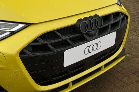  Audi S3 2.0 TFSI Black Edition Sportback S Tronic quattro Euro 6 (s/s) 5dr Thumbnail #56