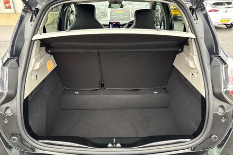 DY71FFJ Renault Zoe R135 EV50 52kWh GT Line Auto 5dr (Rapid Charge) Thumbnail #8