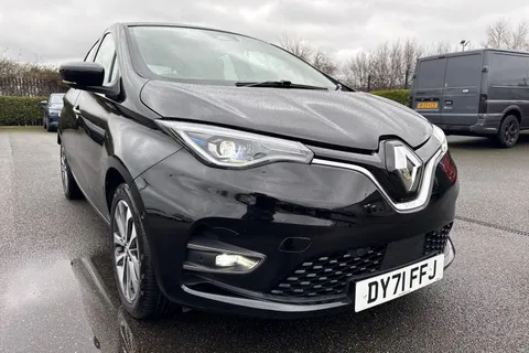 DY71FFJ Renault Zoe R135 EV50 52kWh GT Line Auto 5dr (Rapid Charge) Thumbnail #10