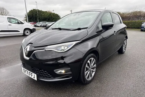 DY71FFJ Renault Zoe R135 EV50 52kWh GT Line Auto 5dr (Rapid Charge) Thumbnail #29
