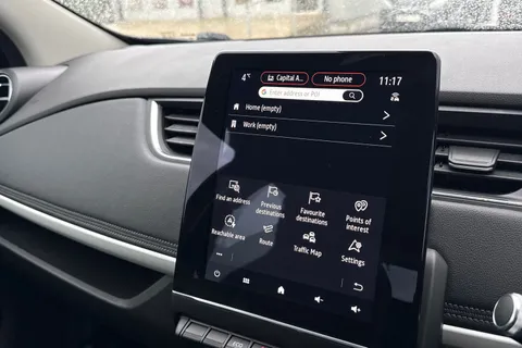 DY71FFJ Renault Zoe R135 EV50 52kWh GT Line Auto 5dr (Rapid Charge) Thumbnail #49