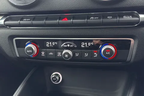 PG68JSY Audi A3 1.0 TFSI 30 S line Sportback Euro 6 (s/s) 5dr Thumbnail #23