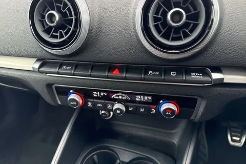 PG68JSY Audi A3 1.0 TFSI 30 S line Sportback Euro 6 (s/s) 5dr Thumbnail #55