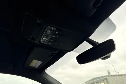 PG68JSY Audi A3 1.0 TFSI 30 S line Sportback Euro 6 (s/s) 5dr Thumbnail #60