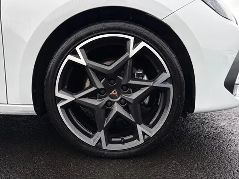 DH25EWR CUPRA Leon 1.5 TSI 150 V2 5dr Thumbnail #8