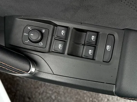DH25EWR CUPRA Leon 1.5 TSI 150 V2 5dr Thumbnail #19