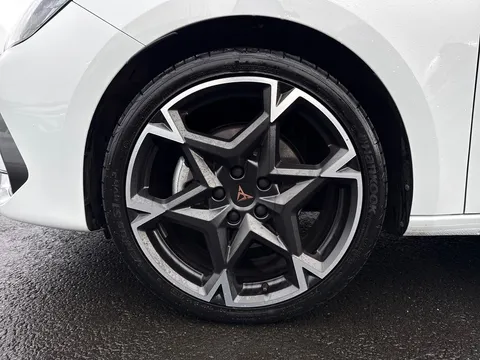 DH25EWR CUPRA Leon 1.5 TSI 150 V2 5dr Thumbnail #25