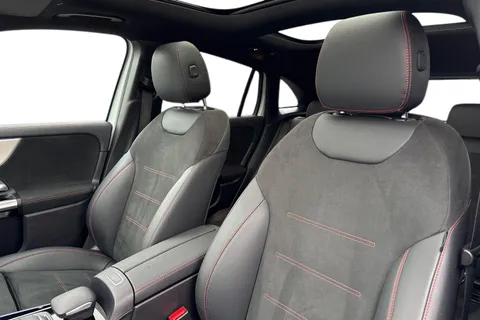 KP73YCK Mercedes-Benz Eqa EQA 300 66.5kWh AMG Line (Premium) Auto 4MATIC 5dr Thumbnail #17