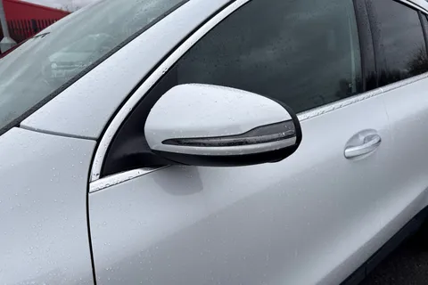 KP73YCK Mercedes-Benz Eqa EQA 300 66.5kWh AMG Line (Premium) Auto 4MATIC 5dr Thumbnail #31