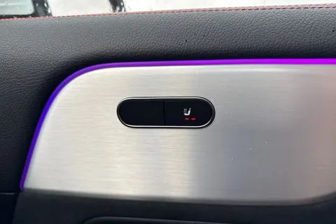 KP73YCK Mercedes-Benz Eqa EQA 300 66.5kWh AMG Line (Premium) Auto 4MATIC 5dr Thumbnail #48