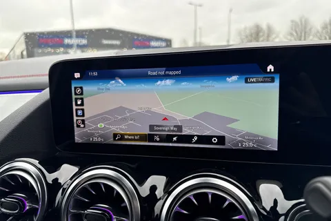 KP73YCK Mercedes-Benz Eqa EQA 300 66.5kWh AMG Line (Premium) Auto 4MATIC 5dr Thumbnail #51