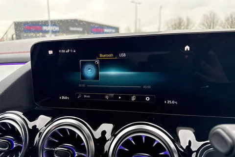 KP73YCK Mercedes-Benz Eqa EQA 300 66.5kWh AMG Line (Premium) Auto 4MATIC 5dr Thumbnail #55