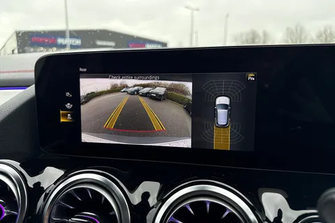 KP73YCK Mercedes-Benz Eqa EQA 300 66.5kWh AMG Line (Premium) Auto 4MATIC 5dr Thumbnail #59