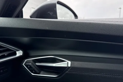 WP72VGD Audi e-tron GT 93.4kWh Auto quattro 4dr Thumbnail #22