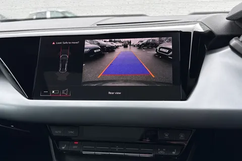 WP72VGD Audi e-tron GT 93.4kWh Auto quattro 4dr Thumbnail #26