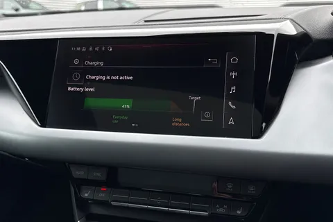 WP72VGD Audi e-tron GT 93.4kWh Auto quattro 4dr Thumbnail #31