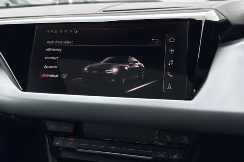 WP72VGD Audi e-tron GT 93.4kWh Auto quattro 4dr Thumbnail #34