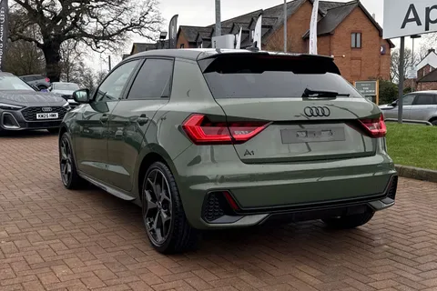  Audi A1 1.5 TFSI 35 Black Edition Sportback S Tronic Euro 6 (s/s) 5dr Thumbnail #8