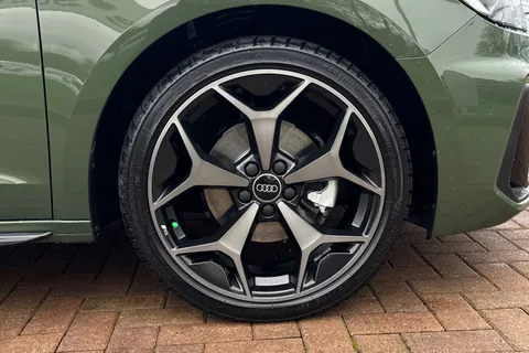  Audi A1 1.5 TFSI 35 Black Edition Sportback S Tronic Euro 6 (s/s) 5dr Thumbnail #11