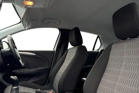 DE71YKN Vauxhall Corsa 1.2 SE Euro 6 5dr Thumbnail #17