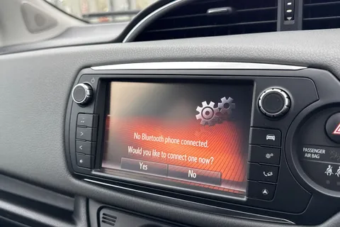 DN66TTK Toyota Yaris 1.33 Dual VVT-i Icon Euro 6 5dr Thumbnail #45